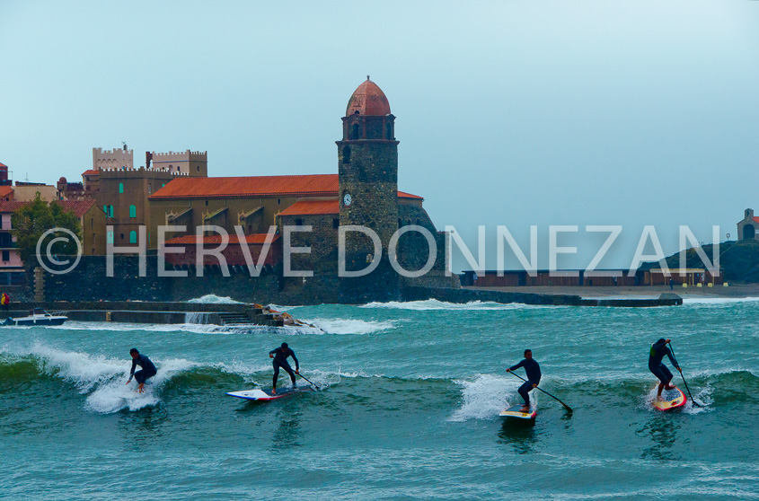4322_1347_COLLIOURE_STANDUP