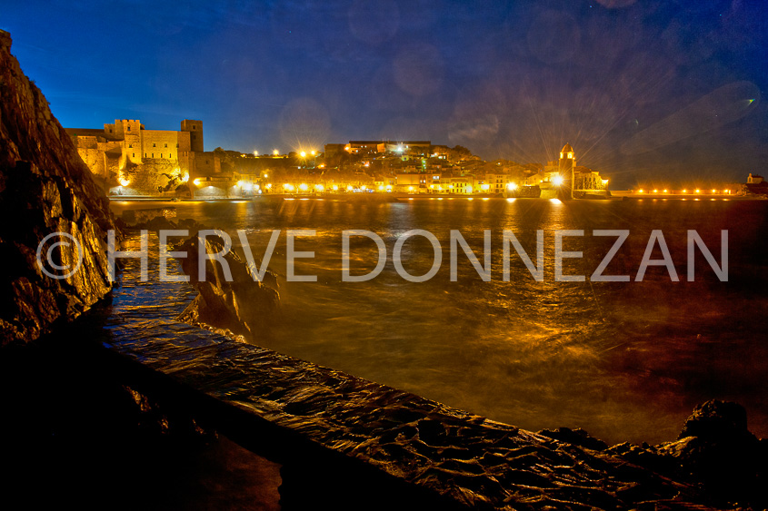 4563_0595_COLLIOURE_VAGUES_POSE_HDR