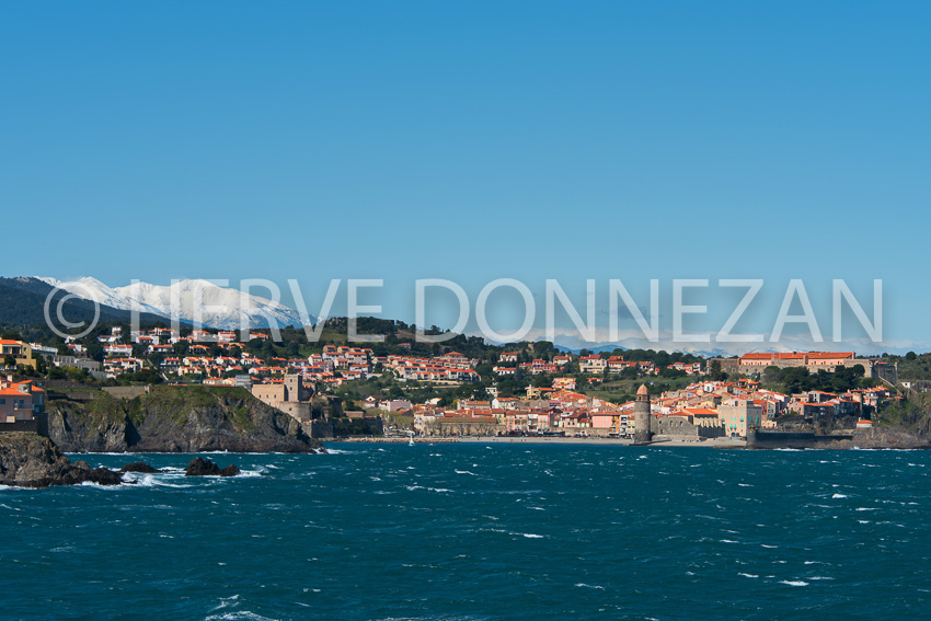 6087-0144200-COLLIOURE-VAGUES-TRAM-CANIGOU-